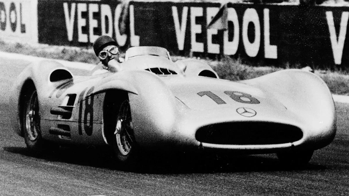 Velocidad, ingeniería y gloria: la historia del Mercedes que llevó a la cima a Fangio y conducirá Colapinto
