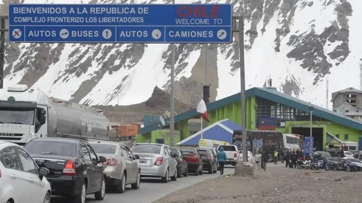 Alerta por nevadas en la cordillera: ¿Qué pasará con el Paso Cristo Redentor?