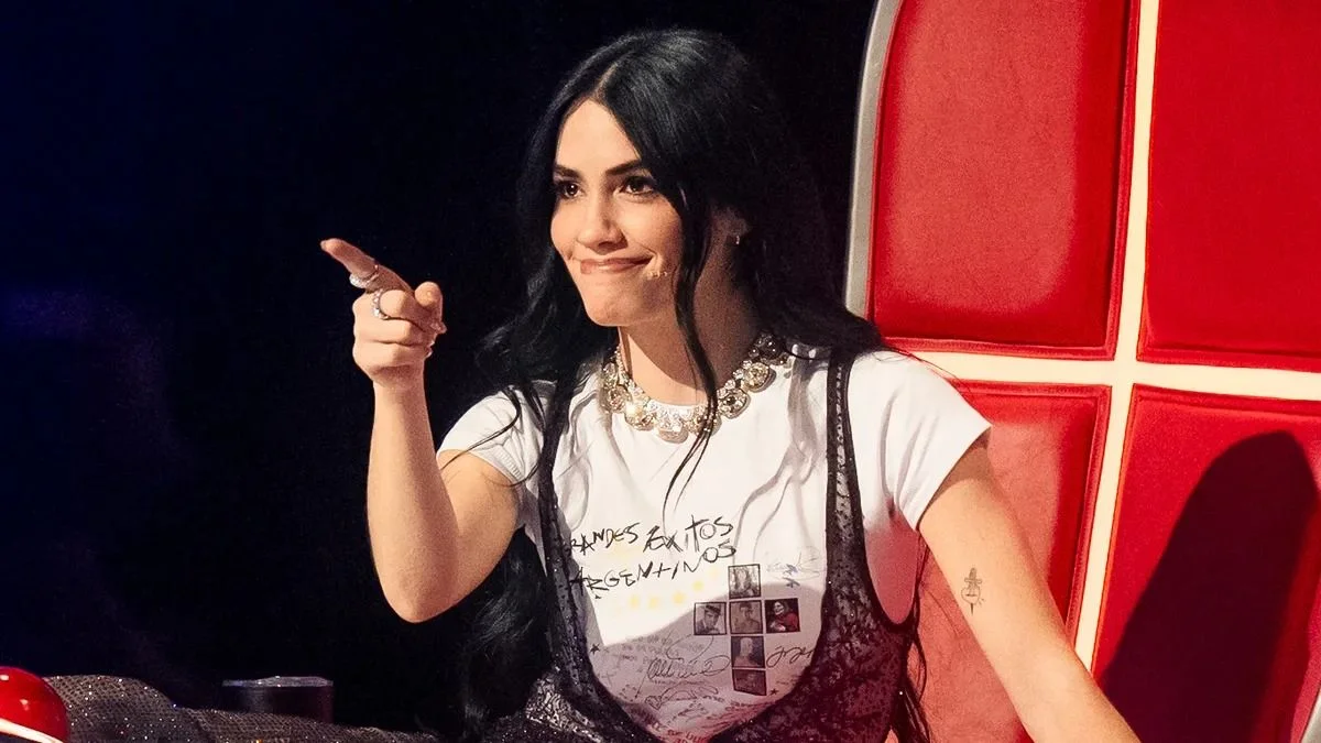 La sobrepasó la emoción: una participante de La Voz Argentina rompió el botón de Lali