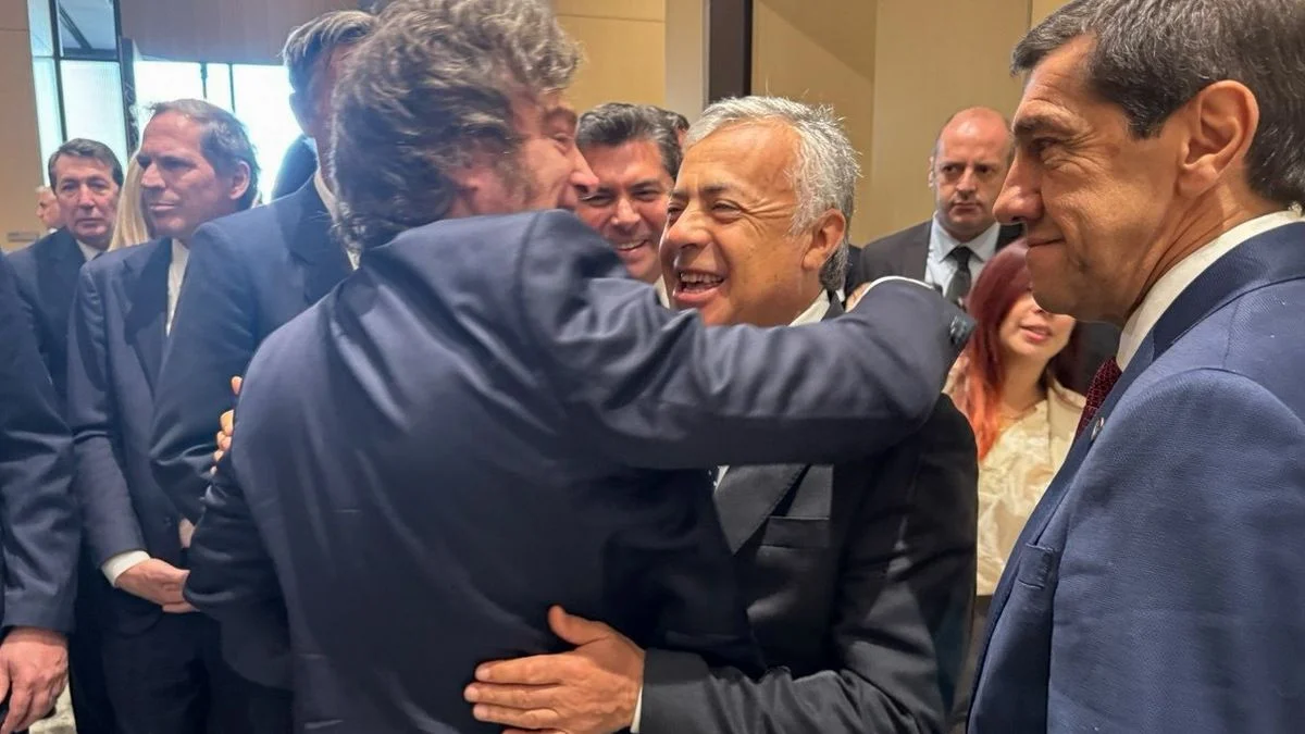 Cornejo minero en Nueva York: fuerte brecha entre el optimismo oficial y las complejidades mendocinas