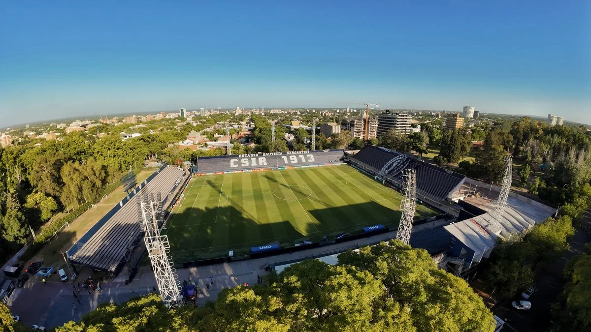 Independiente Rivadavia pone primera y regresa a los entrenamientos con caras nuevas