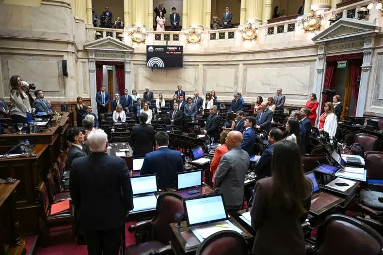 Reforma laboral: uno de los autores del proyecto confirmó que los senadores la votaron sin leerla