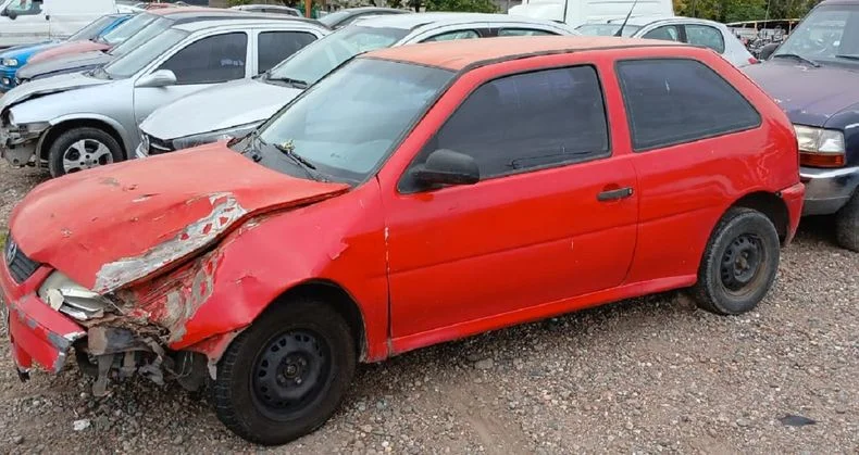 Tras tomar mucho alcohol, Mamaní manejó este Volkswagen Gol.