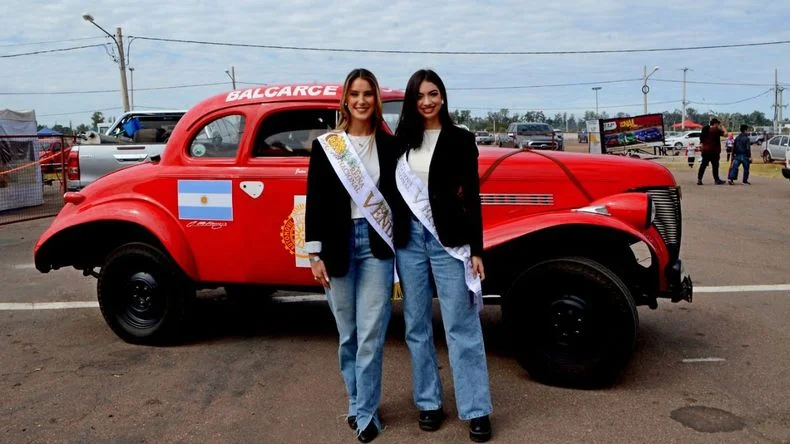 La reina y virreina nacional estuvieron en San Martín.