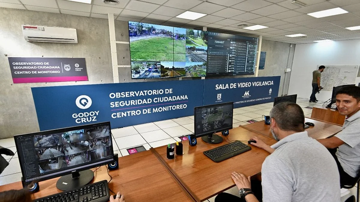 Inseguridad en Chile: cómo funciona la Alerta Comunitaria que comparten Godoy Cruz y Concón