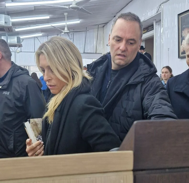 El pedido de disculpas de Manuel Adorni: "La palabra no debió ser 'deslomarse'"