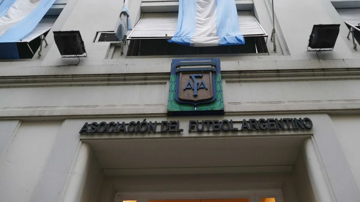 Fuertes sanciones de AFA a jugadores de Godoy Cruz e Independiente Rivadavia
