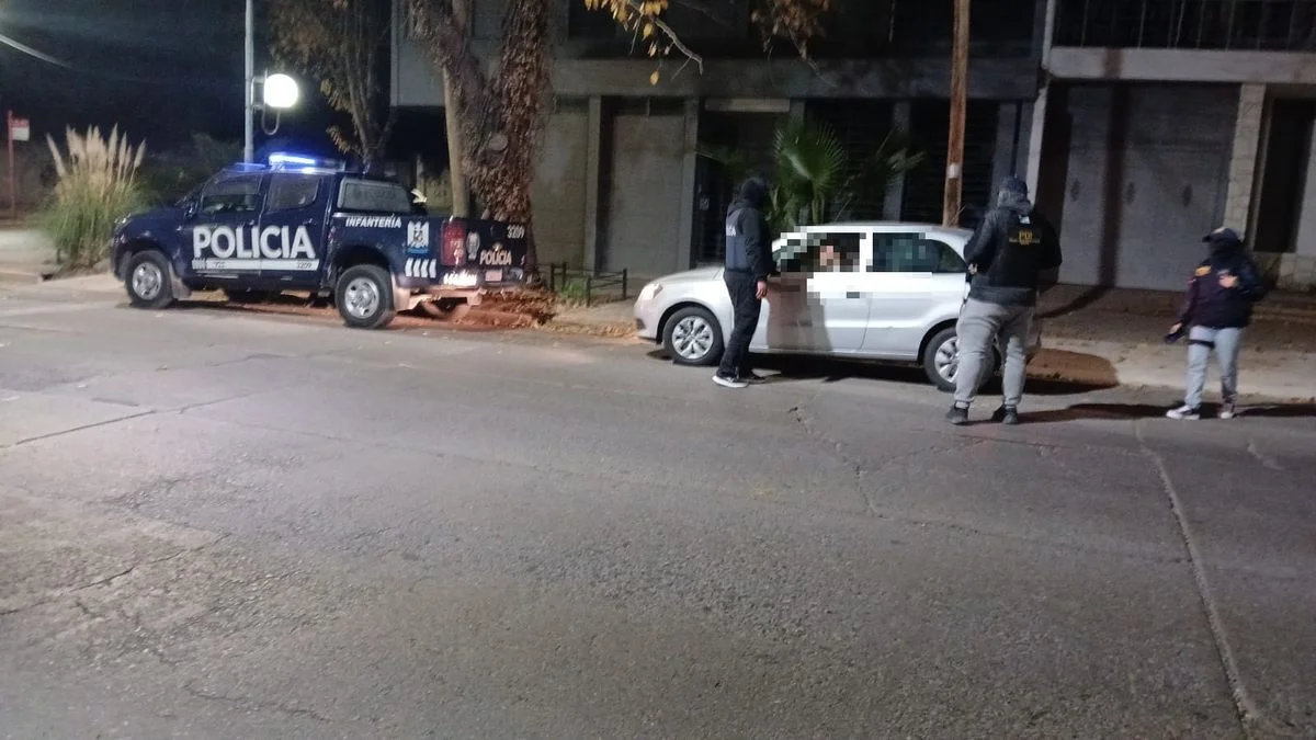 Operativo en el barrio Bombal Sur: controlaron a casi trescientas personas y a más de doscientos vehículos