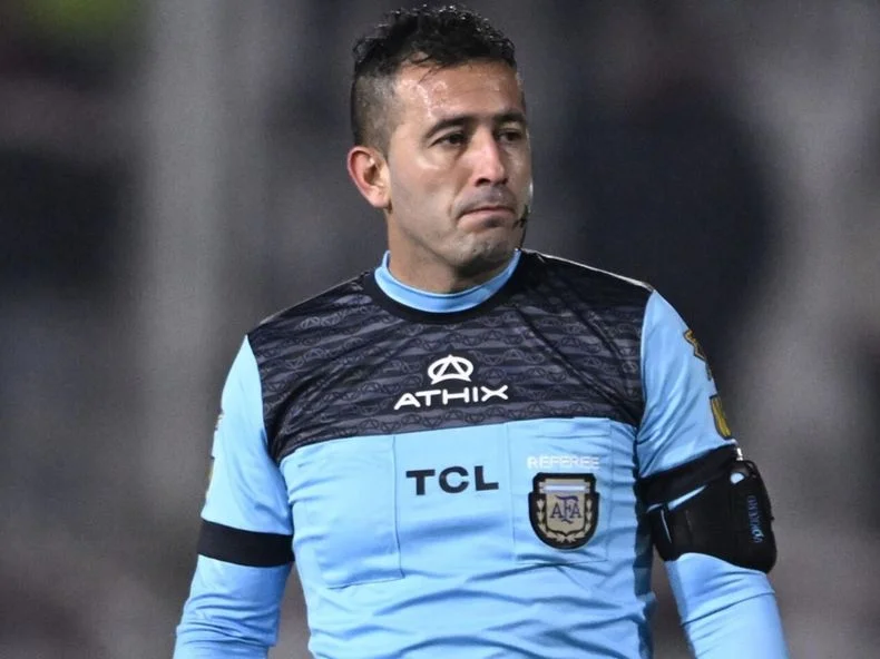 Luis Lobo Medina, el encargado de dirigir a Godoy Cruz.