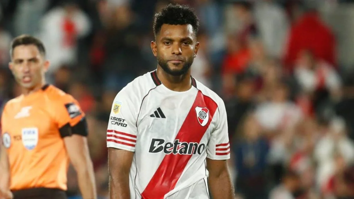 El posteo de Borja tras errar el penal que enfureció a todo River: la frase con la que respondió las críticas