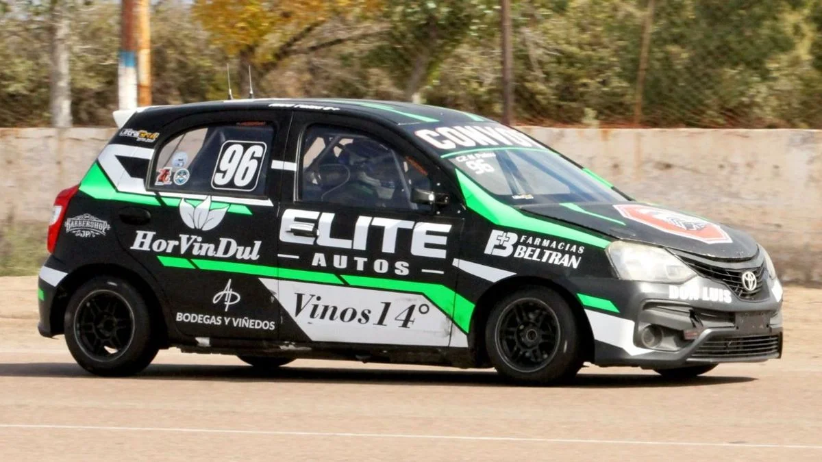 La 75ª edición del Gran Premio Vendimia puso primera con una jornada que anticipa un domingo inolvidable