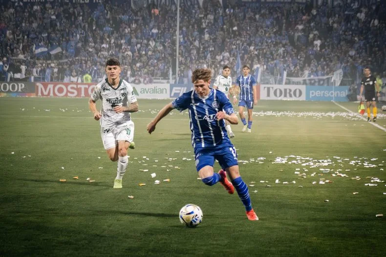 Santino Andino es seguido desde Brasil.