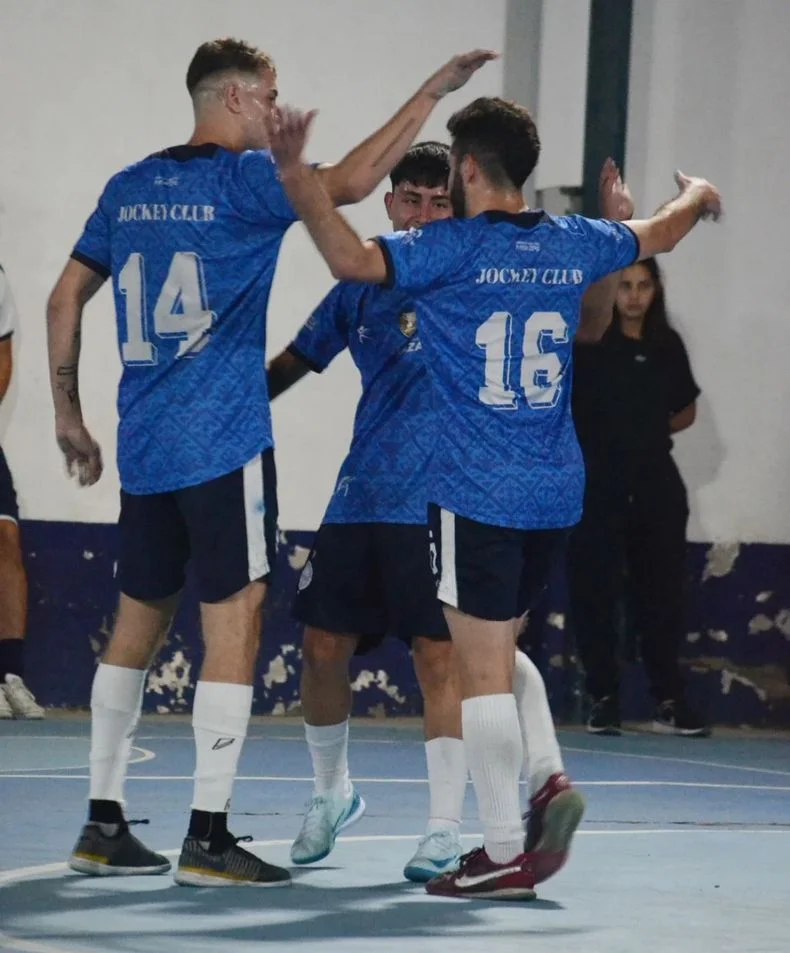 Jockey, otro de los grandes que gan&oacute; en la noche del viernes de f&uacute;tbol de sal&oacute;n.