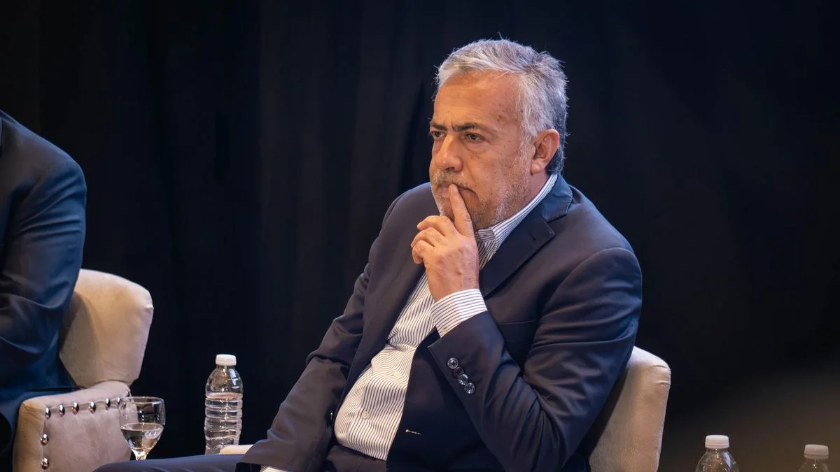 Cornejo juntará la mitad de la deuda de este año con el adelanto de Milei más el mercado de capitales