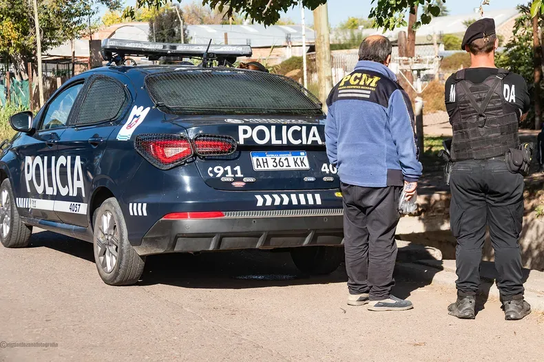 Autoridades detuvieron al conductor de 31 años y le retuvieron la licencia