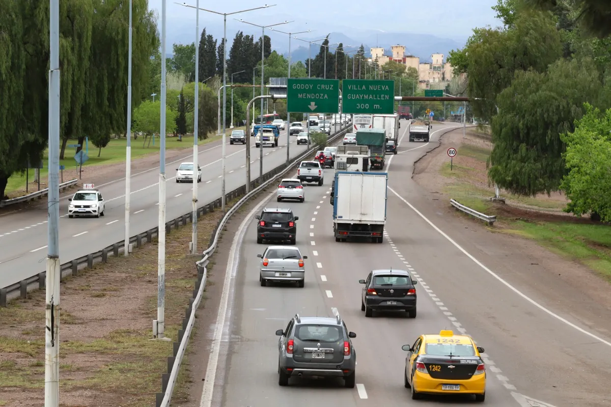 Obras en accesos de Mendoza complican la vuelta a clases