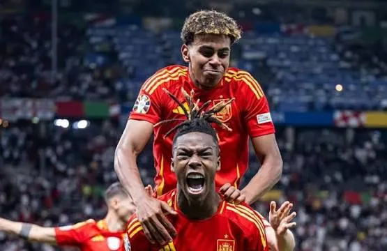Medios españoles elogiaron el trabajo del seleccionador Luis de la Fuente