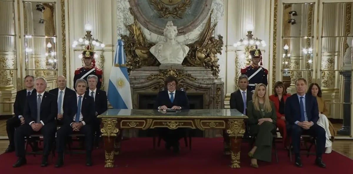 Milei presentó la reforma del Banco Central para limitar la emisión