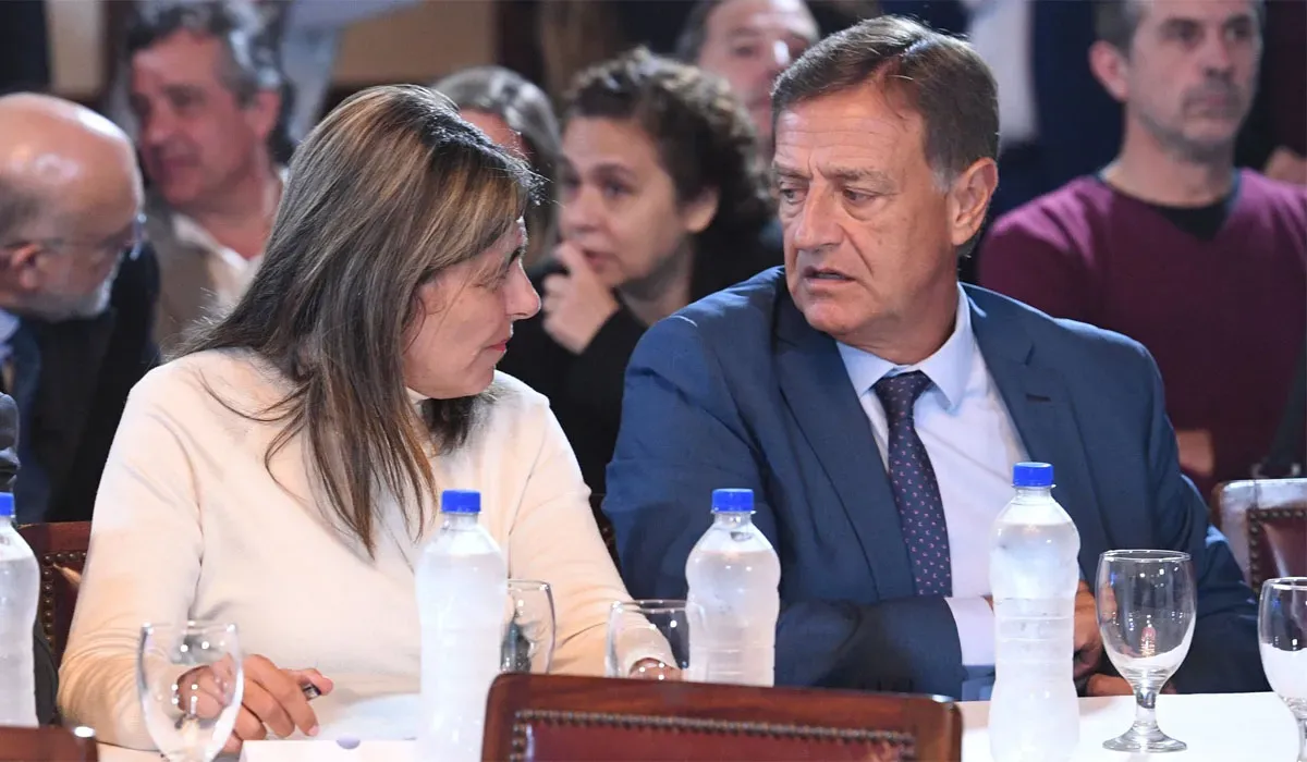 El oficialismo busca sumar al radicalismo mendocino para destrabar la agenda del Senado