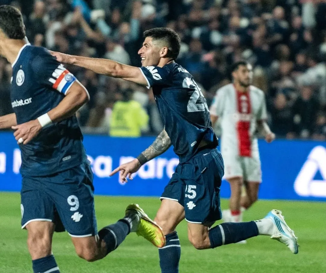 Independiente Rivadavia venció a Huracán y consiguió su primera alegría