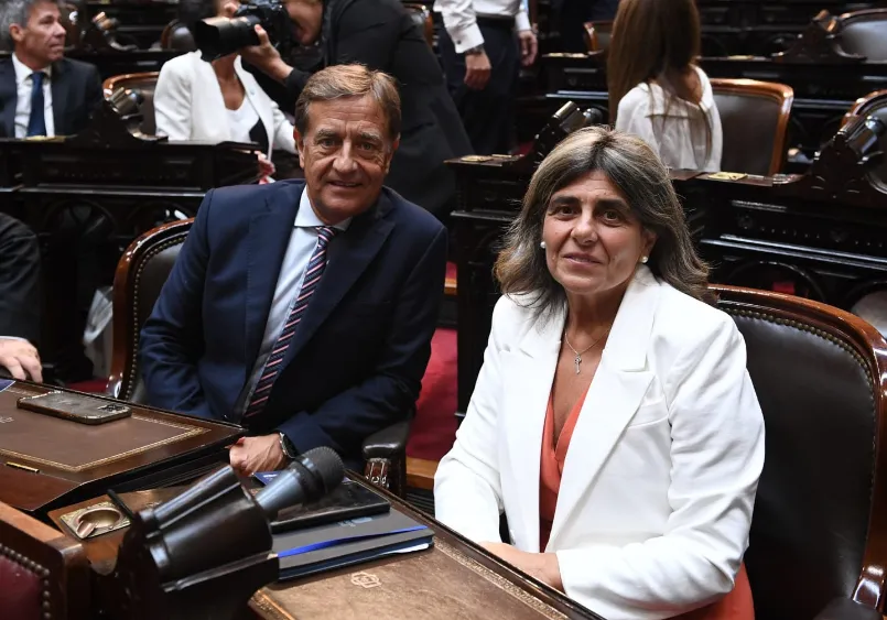 El oficialismo busca sesionar en el Senado antes del receso