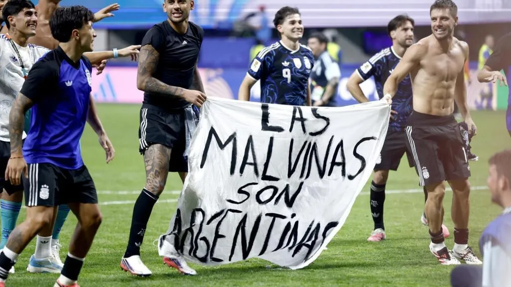 El PJ de Mendoza busca que la legislatura reconozca a la Selección Argentina por la exhibición de la bandera