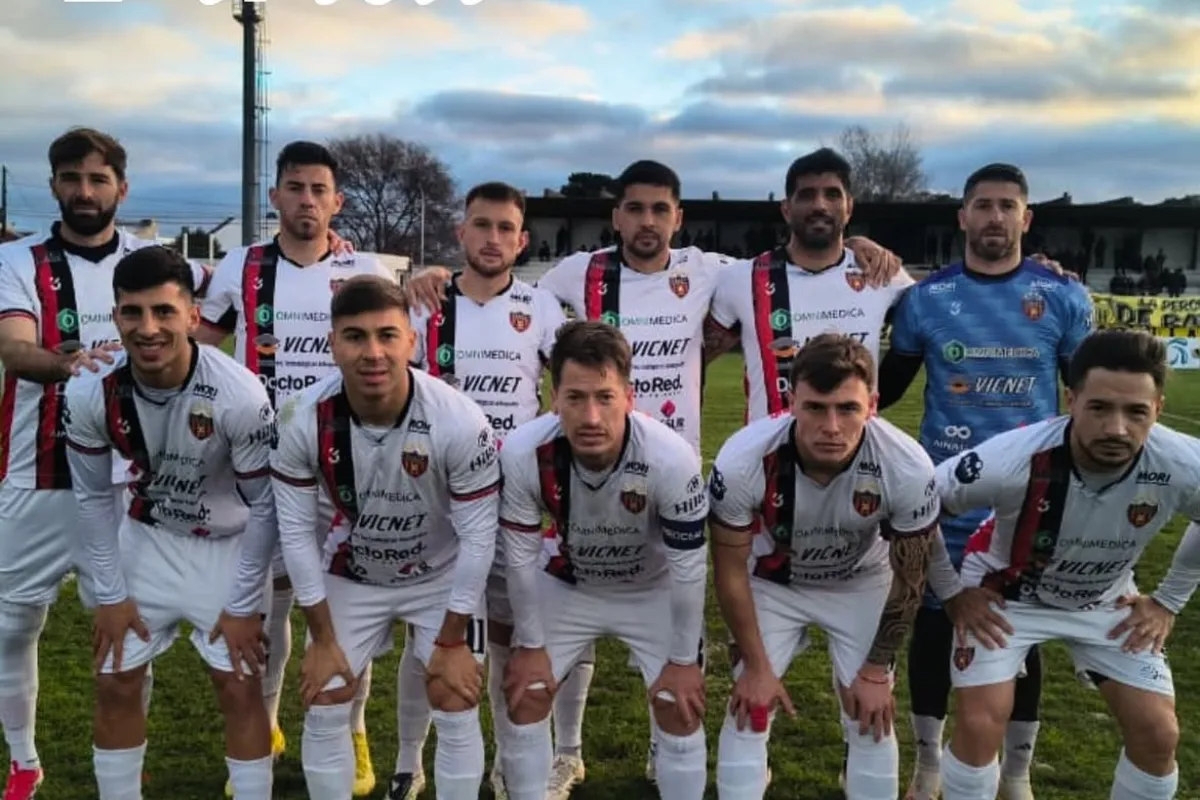 Tropezón en Tandil: FADEP perdió 2-0 con Santamarina