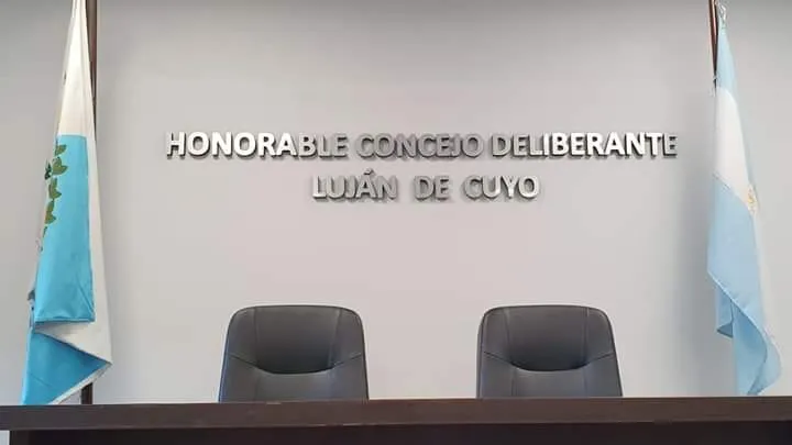 mdz-Lujan decuyo