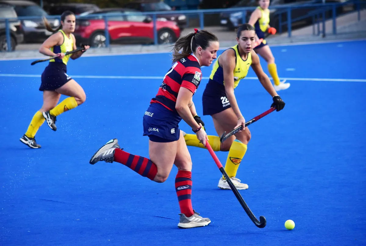 Hockey sobre césped: Los Tordos venció a Murialdo y es único líder