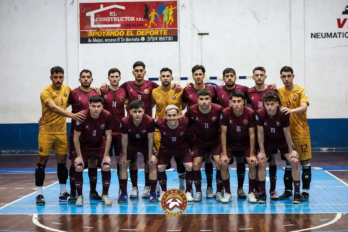 Fútbol de salón: Mendoza ganó en su debut en el Argentino de Selecciones