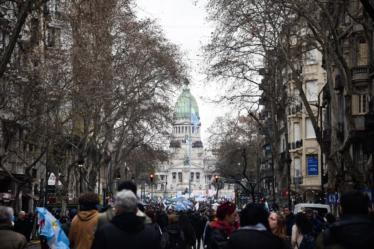 El Gobierno logró la media sanción, pero sufrió una derrota política en el Senado