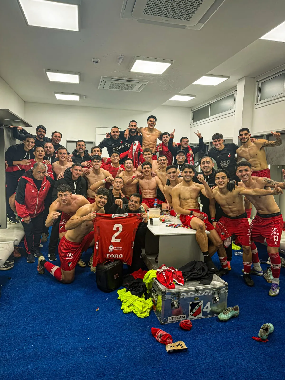 Sobre la hora, Maipú le ganó 2-1 a Godoy Cruz