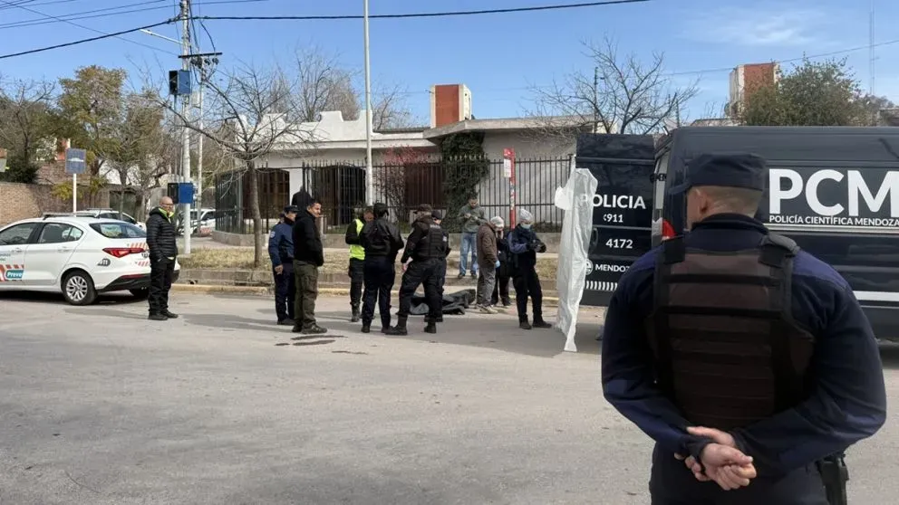 Muerto acequia Mendoza