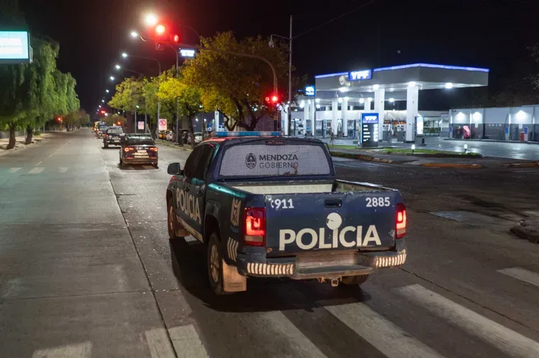 las-calles-mendoza-fueron-escenario-operativos-policiales-intensos-foto-prensa-gobierno-mendoza