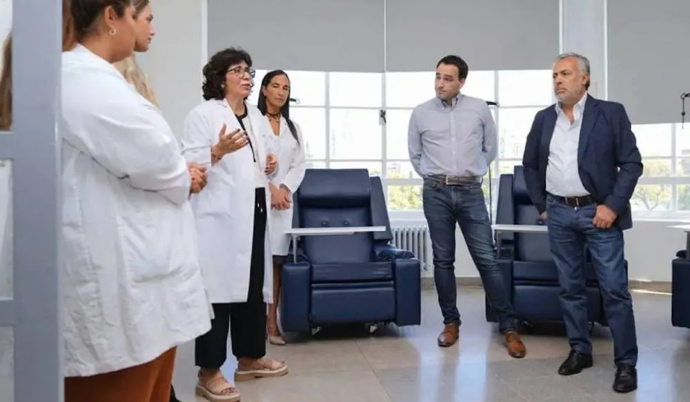 Mendoza propone un nuevo régimen salarial para Salud