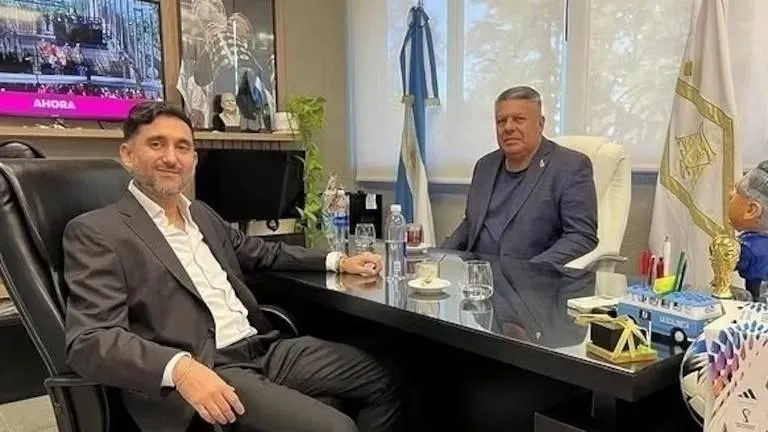 La Justicia ordenó el secuestro de 24 autos de un empresario ligado a Claudio “Chiqui” Tapia