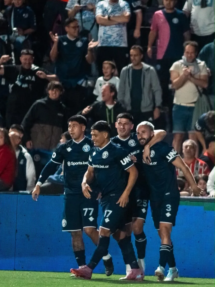 Independiente Rivadavia empató con Gimnasia de La Plata en el Gargantini